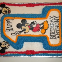 3D Mickey Mouse 1st birthday cake